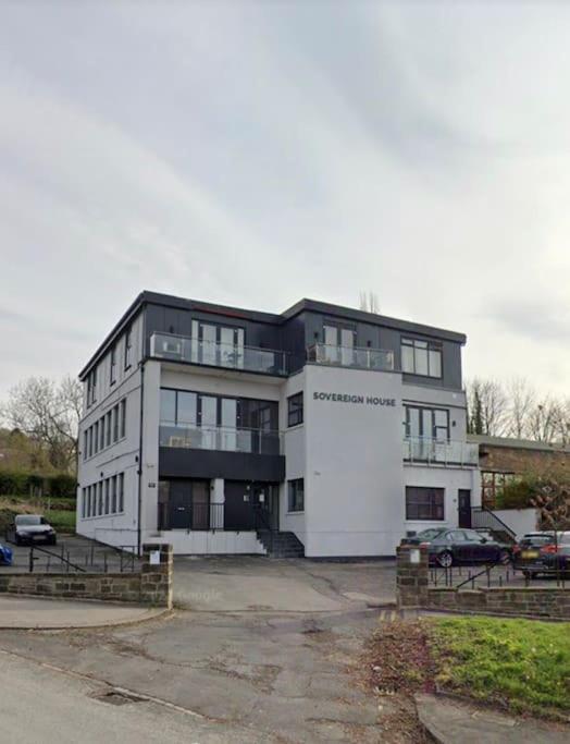 Contemporary Apartment Great Location With Private Car Park Keighley Zewnętrze zdjęcie