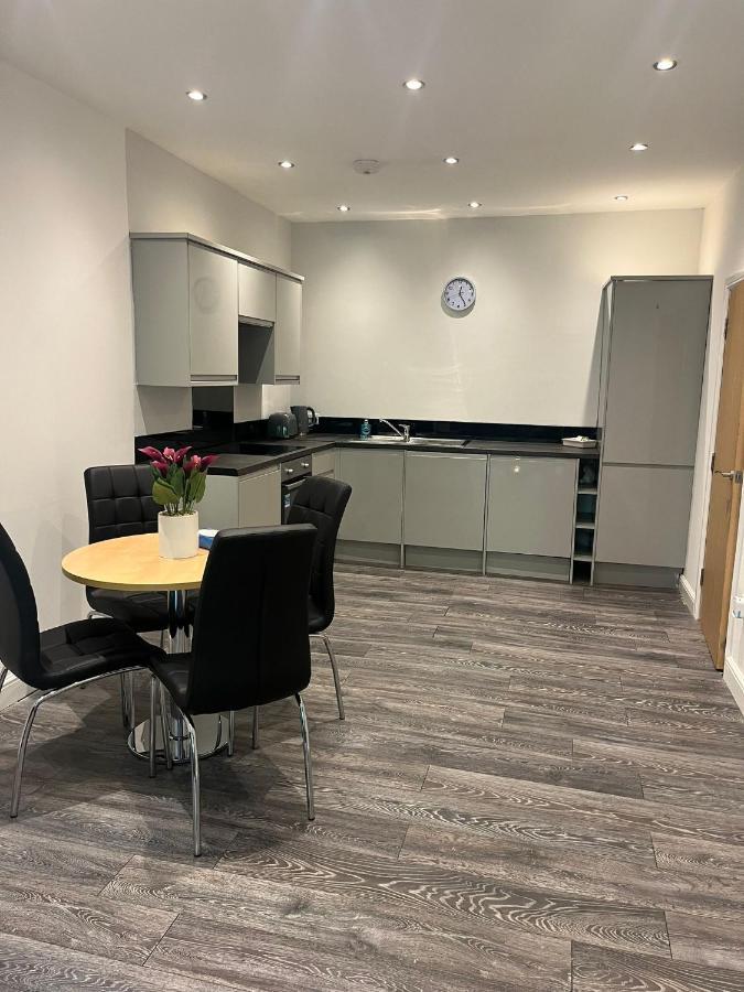 Contemporary Apartment Great Location With Private Car Park Keighley Zewnętrze zdjęcie